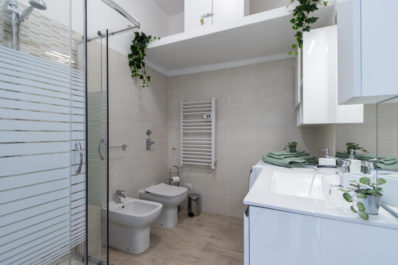 Apartamento Monza-Station Wi-Fi E Smart-Tv. Exterior foto